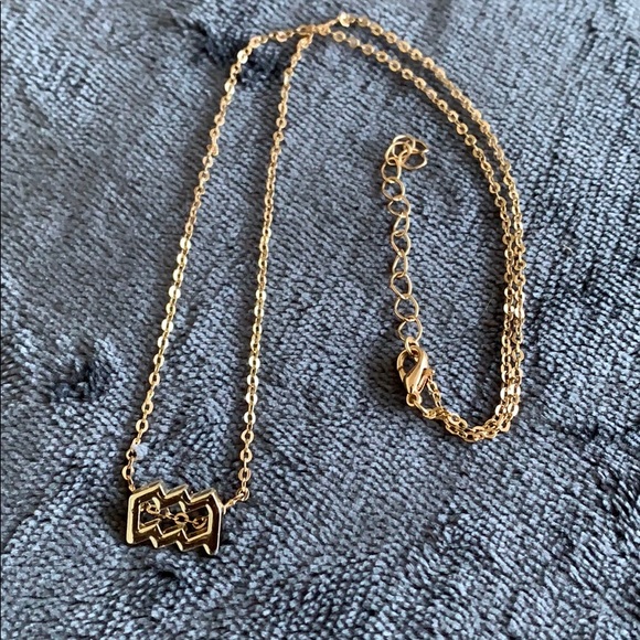 Aquarius ♒️ Necklace - Picture 2 of 2